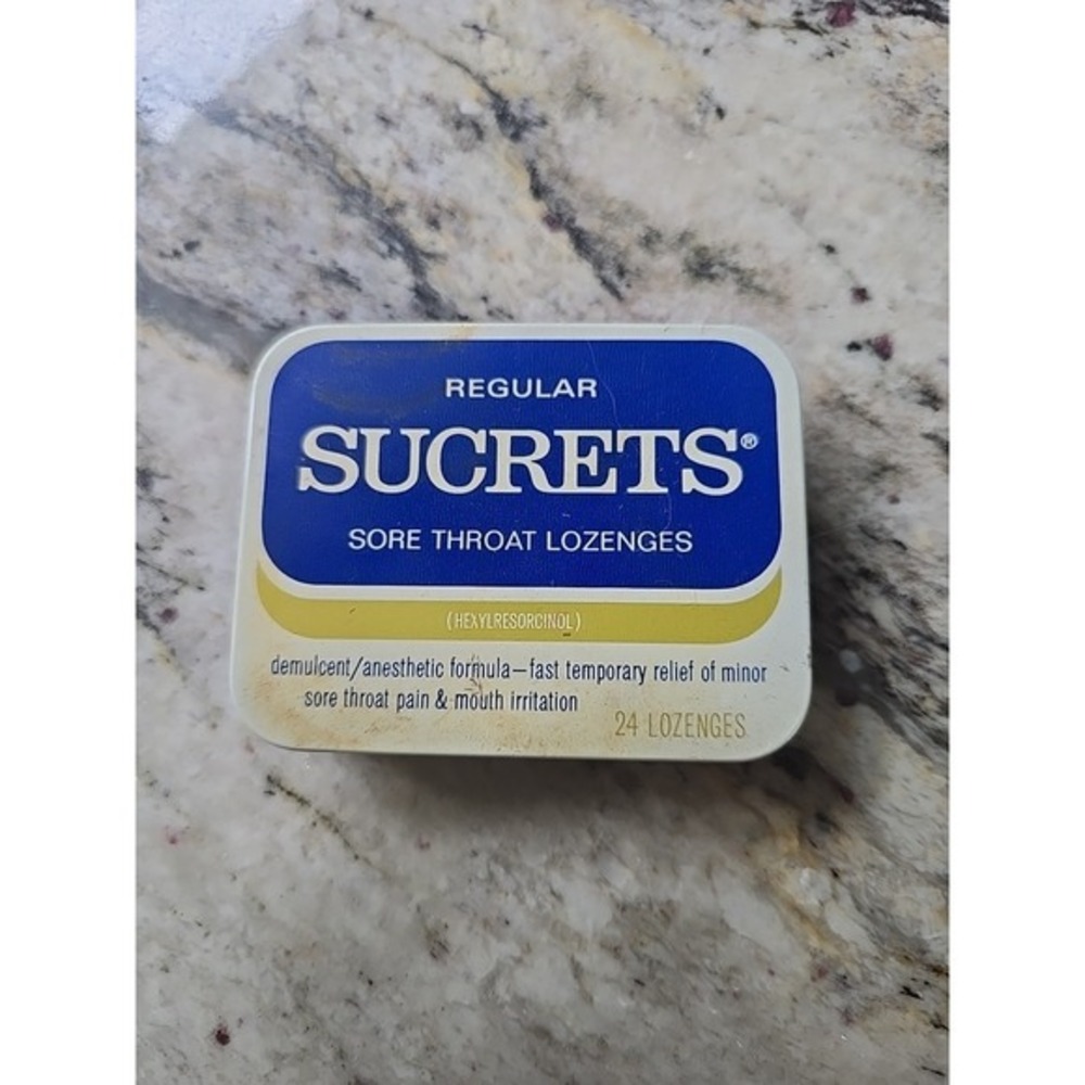 Vintage Sucrets Metal Tin,  Regular Lozenges Box Made in‎ USA , Empty